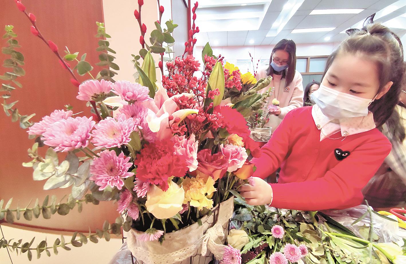 2��3������h�н��h�^�ƼҶ���^��С������־Ը�ߵ�ָ������������Լ�ϲ�g��ӭ���{�����@�� ��ҕ��W(w��ng) ���L(ch��ng)�� �z��